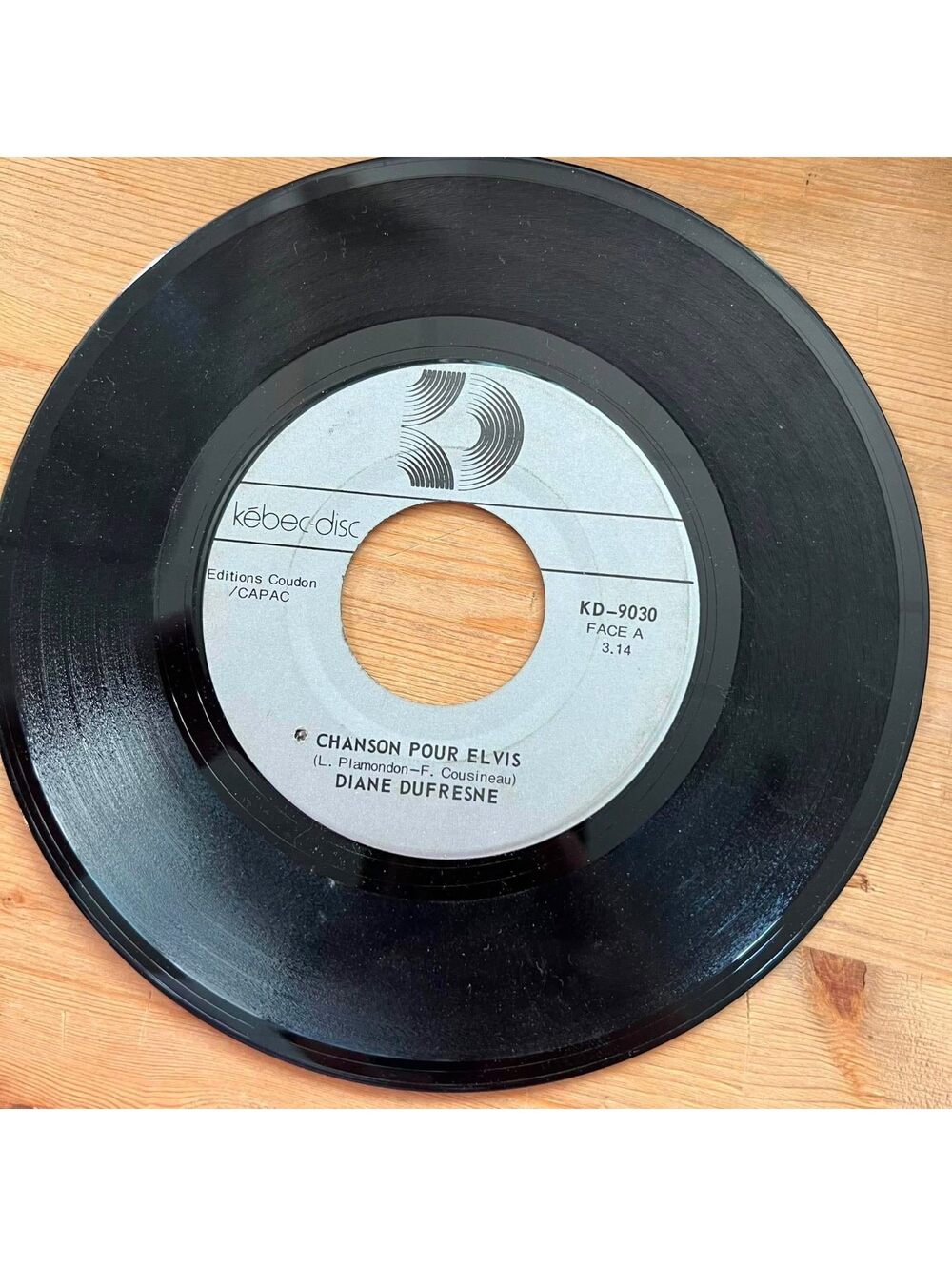 Diane Dufresne - Chanson pour Elvis/J'Al Besoin D'un Chum 45rpm VG+ R08